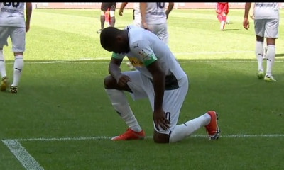 Παίκτης της Γκλάντμπαχ μιμήθηκε τον Κάπερνικ για να τιμήσει τον Τζορτζ Φλόιντ (video)