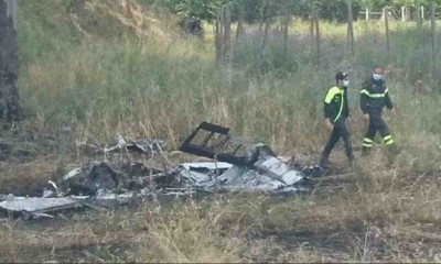 Θρήνος στην Ιταλία: Αεροπορικό δυστύχημα με δύο Ιταλούς κολυμβητές (photos+video)