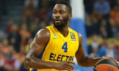 Χάποελ Ιερουσαλήμ: Έκπληξη με Πάργκο (photos)