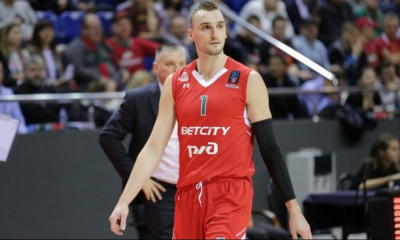 Μακάμπι Τελ Αβίβ: Εξετάζει τον Σαμ Ντέκερ (video)