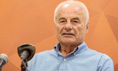 Ο πρόεδρος του Προμηθέα πανηγύριζε έξαλλα την κατάκτηση της Euroleague από τον Ολυμπιακό (video)