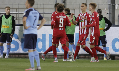 Νίκη ανάσα για την Φράιμπουργκ (video)