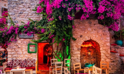 Η μαγική Αρεόπολη της Μάνης από ψηλά (video)
