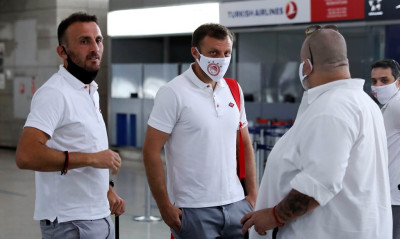Ολυμπιακός: Αναχώρησε για Θεσσαλονίκη (photos)