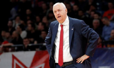 Ερυθρός Αστέρας: Τελειώνει ο Σάκοτα