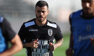 ΠΑΟΚ-Ολυμπιακός: Το ασπρόμαυρο μήνυμα κατά του ρατσισμού (photos)