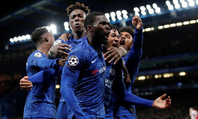 Τσέλσι: Θέλει... τους Γερμανούς της (video+photos)