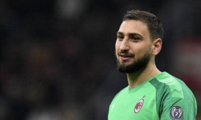 Παρί Σεν Ζερμέν: Πιέζει για Ντοναρούμα