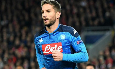 Η «ερωτική επιστολή» του Μέρτενς στη Νάπολι (video)