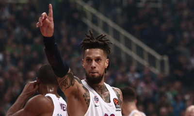 Ξανά μπαμπάς ο Χάκετ