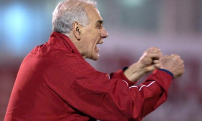 Νίκος Αλέφαντος: Η φωτογραφία-ντοκουμέντο από τα αποδυτήρια της Προοδευτικής (photo)