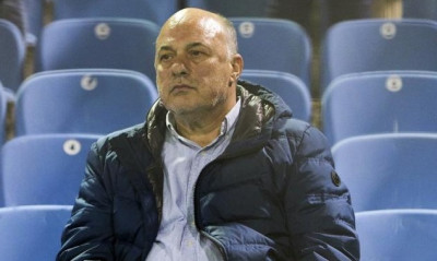 Έξαλλος ο Μπέος για το ΑΕΛ-Βόλος: «Διαιτητικό σκουπίδι...» (photo)