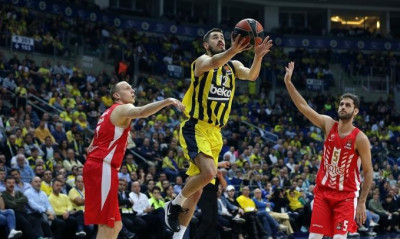 Ερυθρός Αστέρας και Μακάμπι στο «κυνήγι» για Κάλινιτς (video)