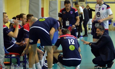 Κρούσμα Covid19 η αιτία που «έδεσε» στη Σύρο τον Στοϊλοβιτς - Καραντίνα και... ανησυχία!