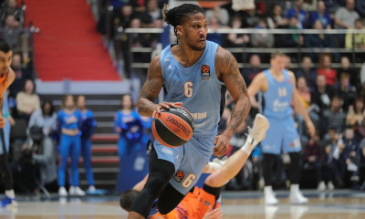 Φεύγει από τη Ζενίτ, αναζητά ομάδα ο Αλμπισί