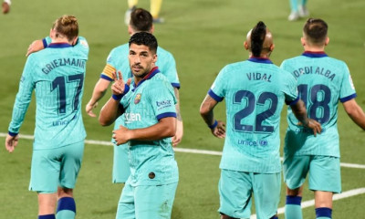 Μπαρτσελόνα: Έγραψε ιστορία ο Λουίς Σουάρεζ (videos)