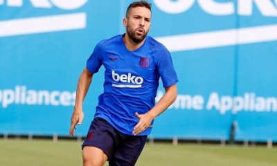 Tέλος οι βόλτες με τον μπαμπά: Ο Ζόρντι Άλμπα έβγαλε δίπλωμα στα 31 του (pics)