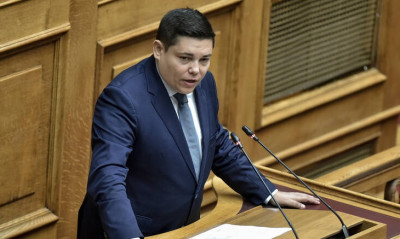 Νέα επίθεση Μπουρνούς κατά Αυγενάκη