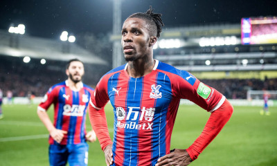 Χυδαία ρατσιστική επίθεση στον επιθετικό της Κρίσταλ Πάλας (photos)