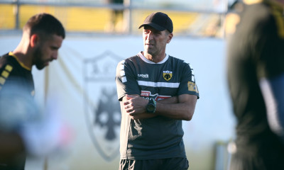 Καρέρα: «Υποχρέωση η νίκη με ΠΑΟΚ, δεν έχω γυάλινη μπάλα για το μέλλον»