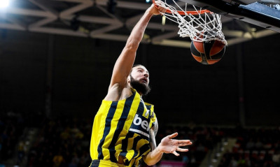 Ζαλγκίρις: «Βόμβα» με Λοβέρν (photos+video)