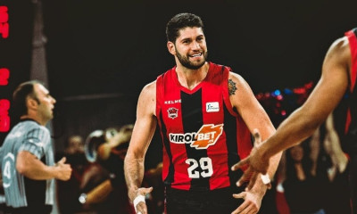 Εξετάζει Γκαρίνο η Βαλένθια