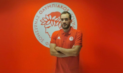 Βόλεϊ ανδρών: Στον Ολυμπιακό και επίσημα ο Ζήσης