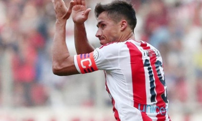 Νταβίντ Φουστέρ: «Ο κόσμος με έκανε αρχηγό στον Ολυμπιακό»