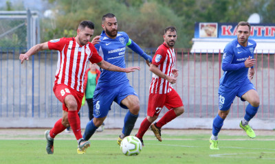 Ολυμπιακός Βόλου: Ανανέωσαν Κουτσιανικούλης, Ξενοδόχοφ