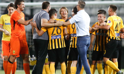 Πάρτι του Άρη στα αποδυτήρια της Τούμπας και μήνυμα Χαριστέα! (photo)