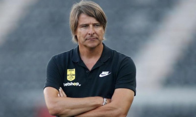 Ένινγκ: «Περήφανος που είμαι προπονητής αυτών των ποδοσφαιριστών»