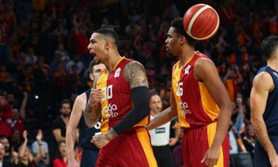 Ερντογάν: «Όγκαστ σε ευχαριστώ»