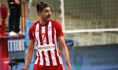 ΠΑΟΚ: Σενάρια για Πετρέα