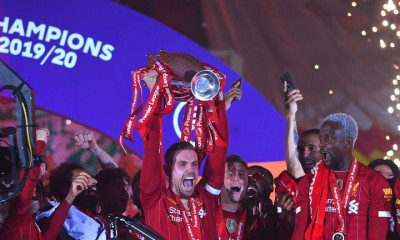 Premier League: Παίκτης της χρονιάς ο Χέντερσον (video)