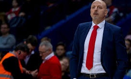 Ομπράντοβιτς: «Διερευνούμε τις επιλογές μας»