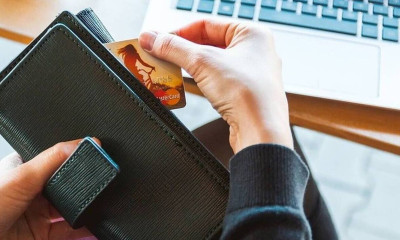 Φορολογικές δηλώσεις 2020: Πώς θα εξοφλήσετε του φετινούς φόρους