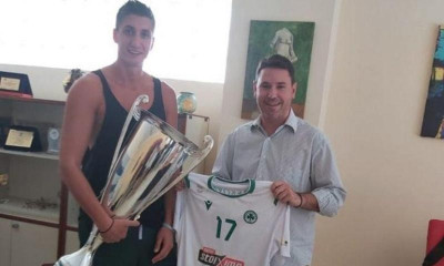 Παναθηναϊκός: Στο Δήμο Ζωγράφου με την… κούπα ο Πελεκούδας! (Photos)