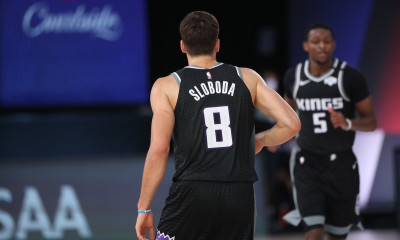 Νίκη για τους Κινγκς με «διαστημικό» Μπογκντάνοβιτς (video)