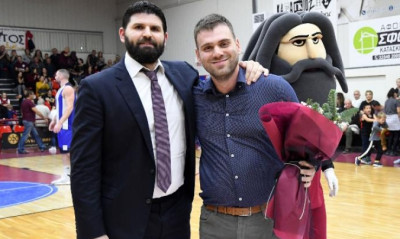 Ήφαιστος Λήμνου: Στα τοπικά με Παπαμακάριο!