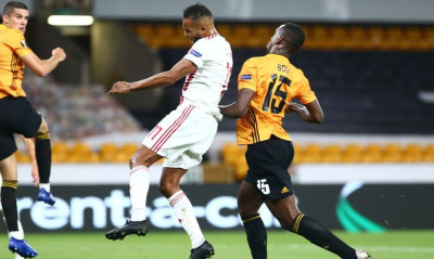 Βαρούχας: «Πέναλτι στον Ελ Αραμπί – Λάθος χρήση του VAR»