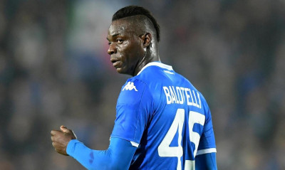 Μπεσίκτας: Προχωράει για Μπαλοτέλι, κρατάει «ζεστό» και τον Σισέ