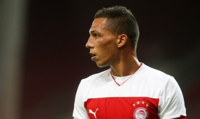 Γυρίζει στον Ολυμπιακό ο Χολέμπας (video+photos)