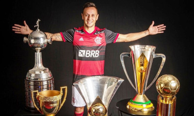 Ολυμπιακός: Έρχεται Αθήνα ο Ραφίνια! (videos)