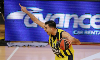 Με Σλούκα η κορυφαία ομάδα της Φενερμπαχτσέ! (Photos)