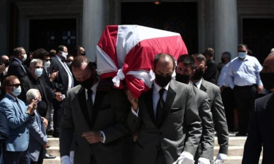 Σάββας Θεοδωρίδης: Το τελευταίο αντίο στο θρύλο του Ολυμπιακού (photos)