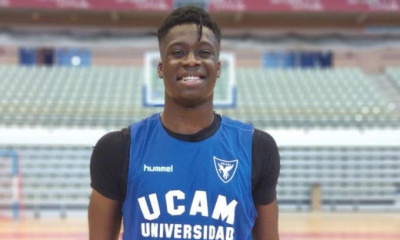 Μούρθια: Η φανέλα της ομάδας του Άλεξ Αντετοκούνμπο (photos)