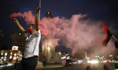 Πανικός στην Αργεντινή: Οπαδοί της Νιούελς βγήκαν στους δρόμους για τον Μέσι (videos+photos)