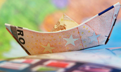 Κορωνοϊός: Παράταση έως τον Απρίλιο του 2021 για τις φορολογικές υποχρεώσεις