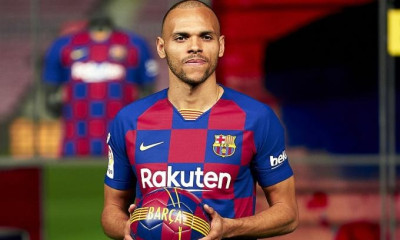 Μπαρτσελόνα: Ζήτησε το «10» του Μέσι ο Μπρεθγουάιτ