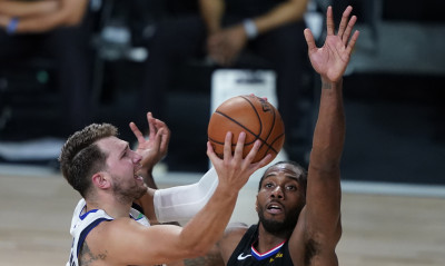 NBA: Ο Λέοναρντ τη «μονομαχία» με τον Ντόνσιτς και οι Κλίπερς την πρόκριση (videos+photos)